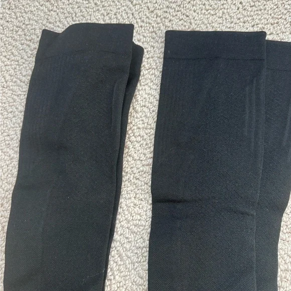 Two sets of Black Compression Socks - L/XL - Picture 2 of 2